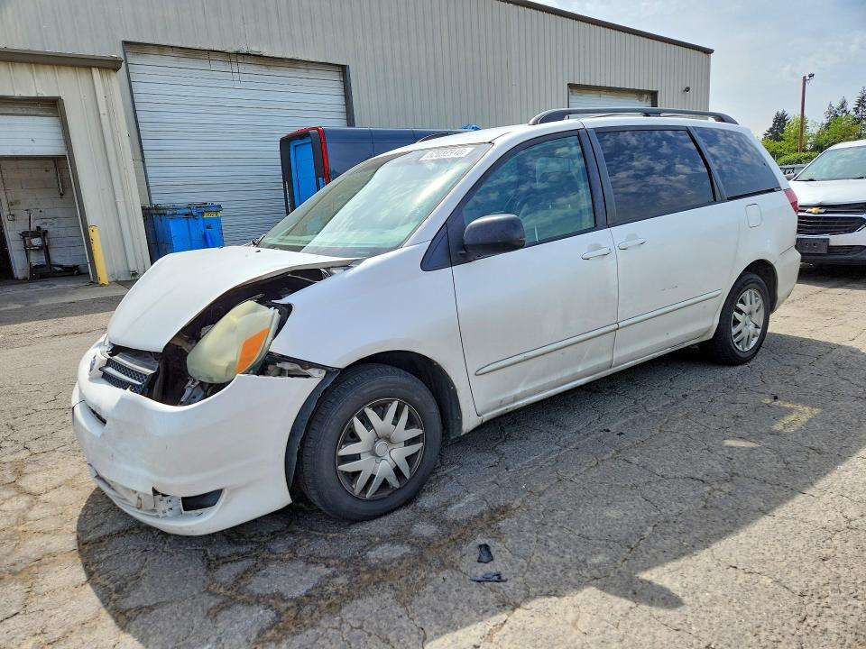 52032916 :رقم المزاد ، 5TDZA23C44S102118 vin ، 2004 Toyota Sienna مزاد بيع
