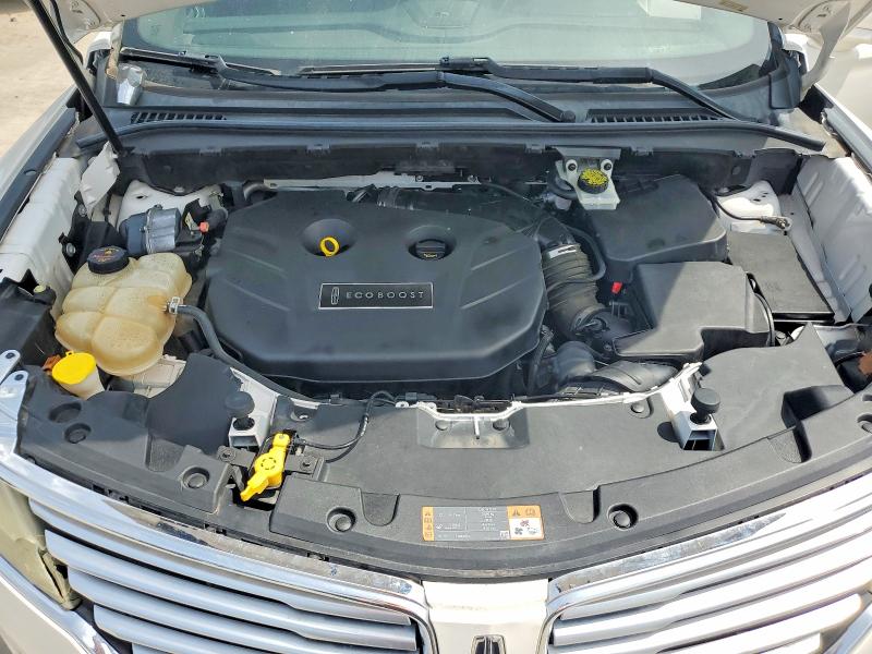 Продаж на аукціоні авто 2015 Lincoln Townhouse Mkc, vin: 5LMCJ1A92FUJ23791, номер лоту: 52205886