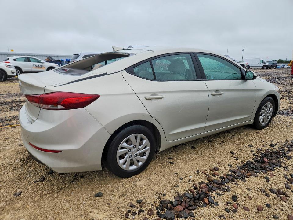54211776 :رقم المزاد ، KMHD74LF3HU391777 vin ، 2017 Hyundai Elantra مزاد بيع
