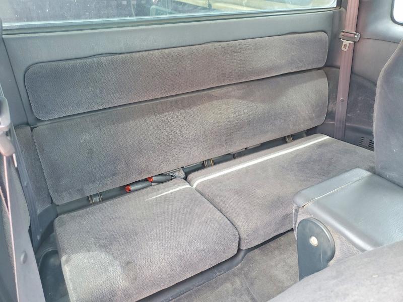55384596 :رقم المزاد ، 1B7GL22X6YS705283 vin ، 2000 Dodge Dakota مزاد بيع