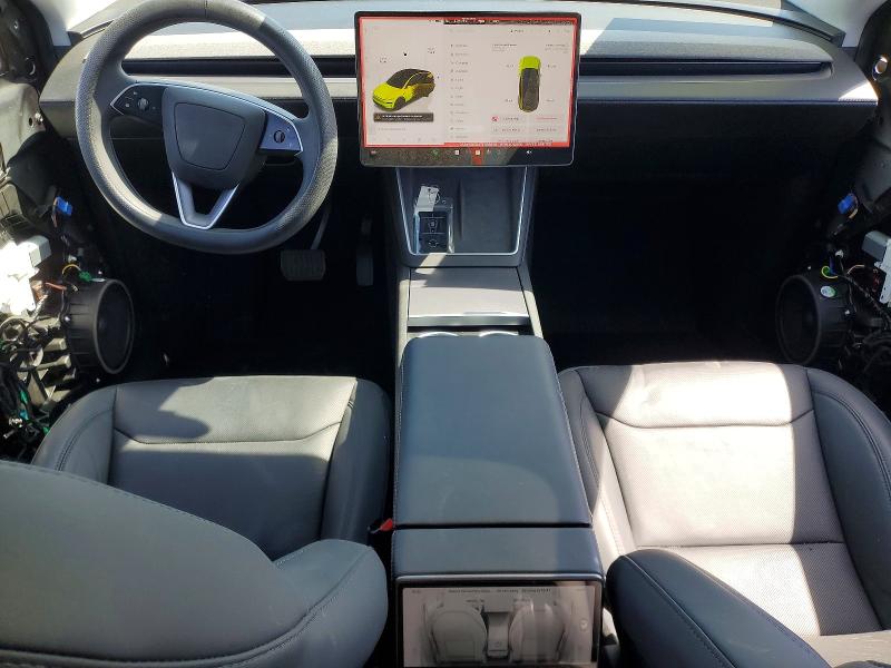 2026 Tesla Model Y მანქანა იყიდება აუქციონზე, vin: 7SAYGDED2TF398810, აუქციონის ნომერი: 52754486