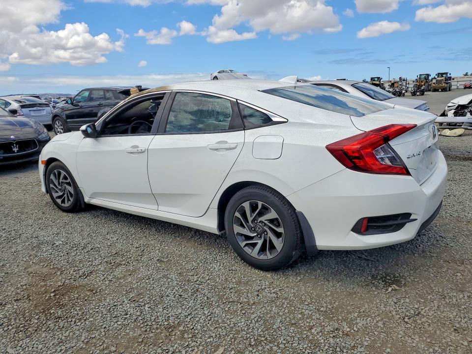 Продажа на аукционе авто 2018 Honda Civic, vin: 2HGFC2F72JH550459, номер лота: 55445706