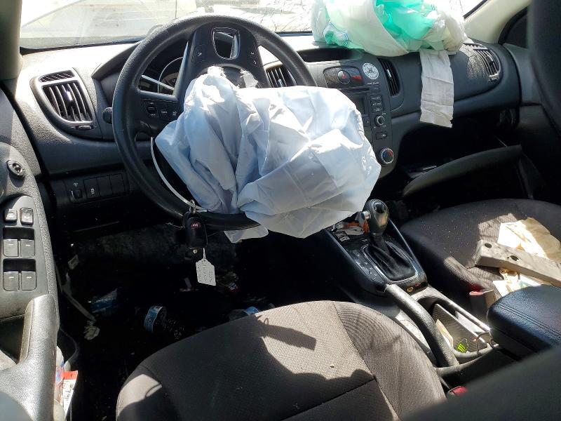 2011 Kia Forte მანქანა იყიდება აუქციონზე, vin: KNAFU4A24B5458780, აუქციონის ნომერი: 53202356