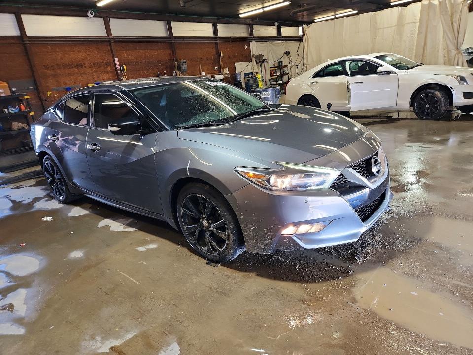 51852696 :رقم المزاد ، 1N4AA6AP7JC391072 vin ، 2018 Nissan Maxima مزاد بيع