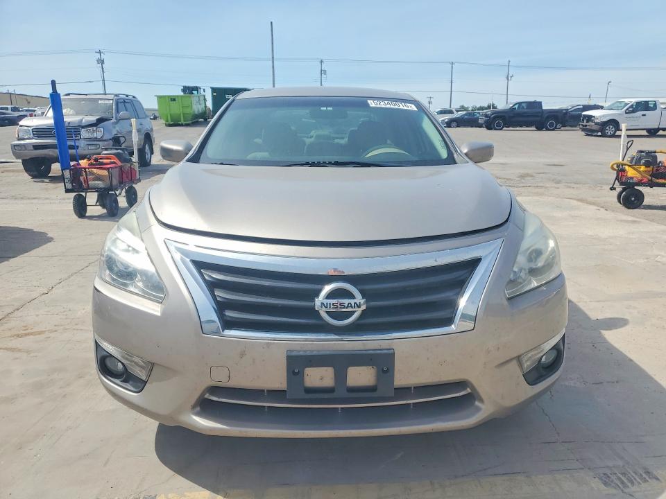 52340016 :رقم المزاد ، 1N4AL3AP9FC248950 vin ، 2015 Nissan Altima مزاد بيع