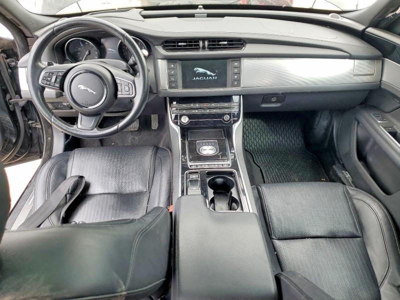 52100596 :رقم المزاد ، SAJBK4BV4GCY15332 vin ، 2016 Jaguar Xf مزاد بيع