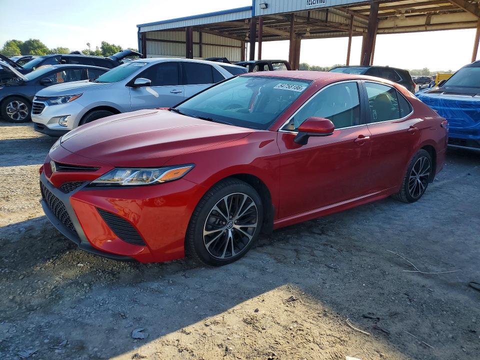 54758186 :رقم المزاد ، 4T1B11HK1KU171106 vin ، 2019 Toyota Camry مزاد بيع