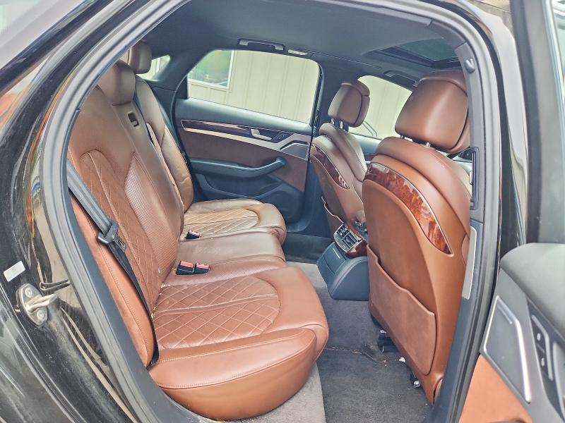 54469056 :رقم المزاد ، WAUAVAFD6BN016079 vin ، 2011 Audi A8 مزاد بيع