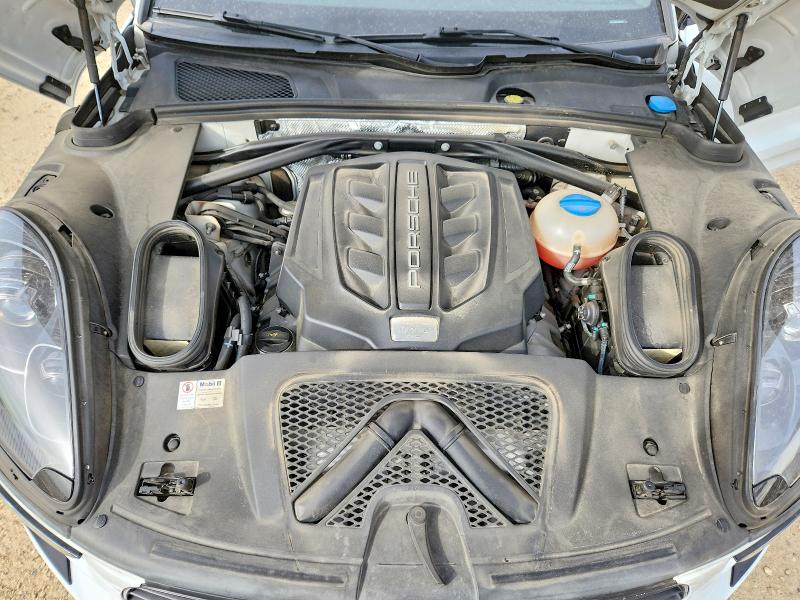 54478636 :رقم المزاد ، WP1AG2A52HLB53395 vin ، 2017 Porsche Macan مزاد بيع