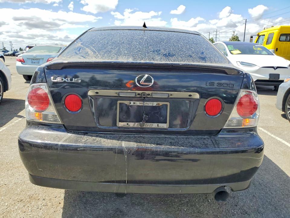 55050746 :رقم المزاد ، JTHBD192050099173 vin ، 2005 Lexus Is مزاد بيع