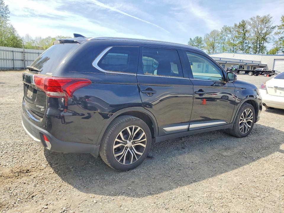 51880476 :رقم المزاد ، JA4JZ4AX1JJ004495 vin ، 2018 Mitsubishi Outlander مزاد بيع