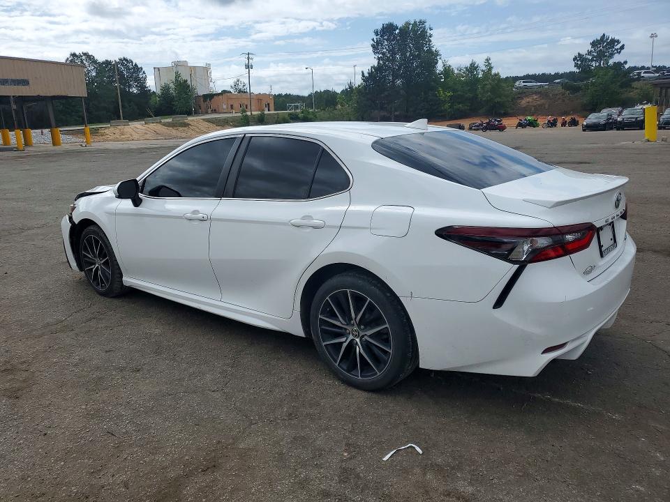 2021 Toyota Camry მანქანა იყიდება აუქციონზე, vin: 4T1G11AK9MU417645, აუქციონის ნომერი: 53470446