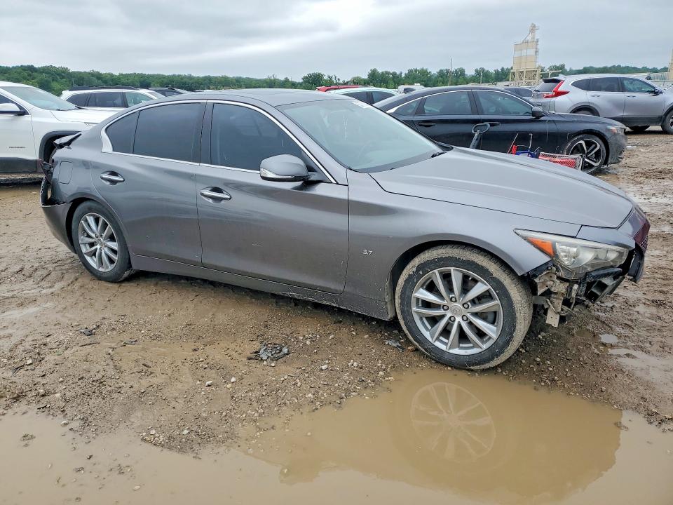 53781046 :رقم المزاد ، JN1BV7APXFM332952 vin ، 2015 Infiniti Q50 مزاد بيع