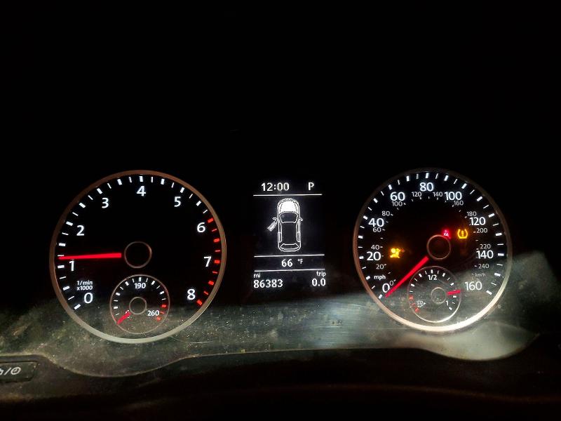 52853166 :رقم المزاد ، WVGBV3AX3EW588192 vin ، 2014 Volkswagen Tiguan مزاد بيع