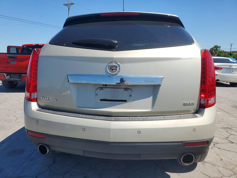 53383286 :رقم المزاد ، 3GYFNEE34FS556402 vin ، 2015 Cadillac Srx مزاد بيع