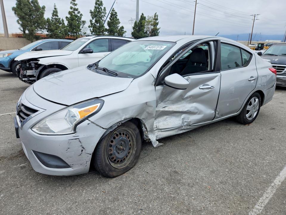 Auction sale of the 2016 Nissan Versa, vin: 3N1CN7APXGL826843, lot number: 54697376