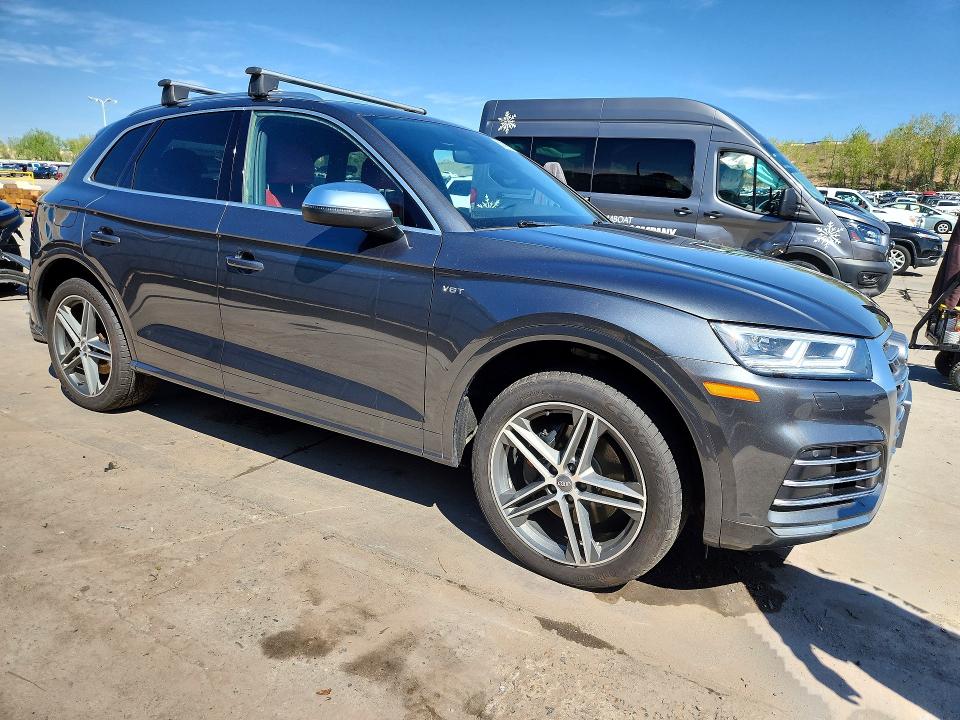 2018 Audi Sq5 მანქანა იყიდება აუქციონზე, vin: WA1A4AFY0J2166580, აუქციონის ნომერი: 53099126