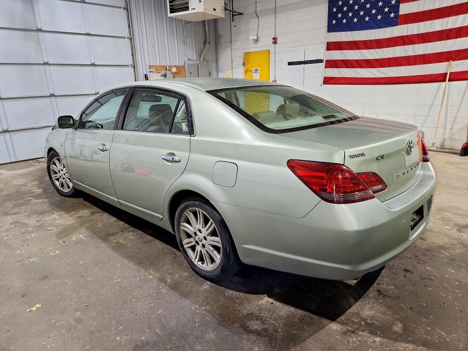 53370986 :رقم المزاد ، 4T1BK36B28U316819 vin ، 2008 Toyota Avalon مزاد بيع
