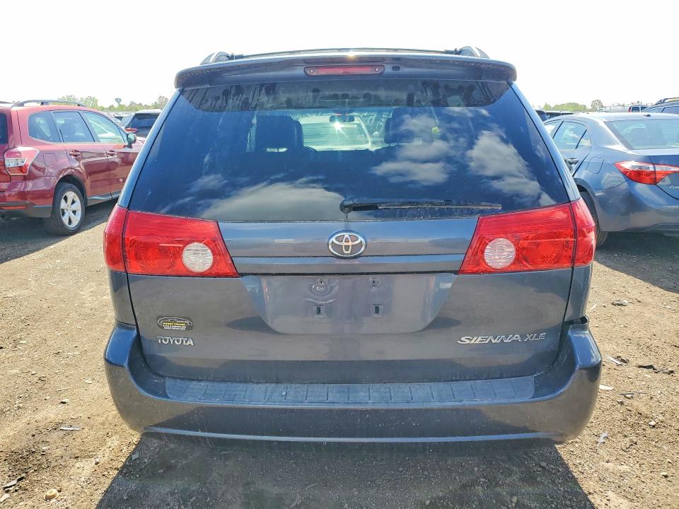 Продаж на аукціоні авто 2008 Toyota Sienna, vin: 5TDZK22C88S122750, номер лоту: 51697136