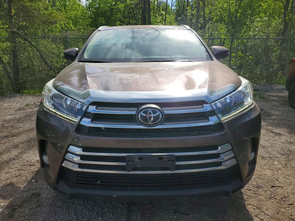 Продажа на аукционе авто 2017 Toyota Highlander, vin: 5TDJZRFH6HS442110, номер лота: 54624466