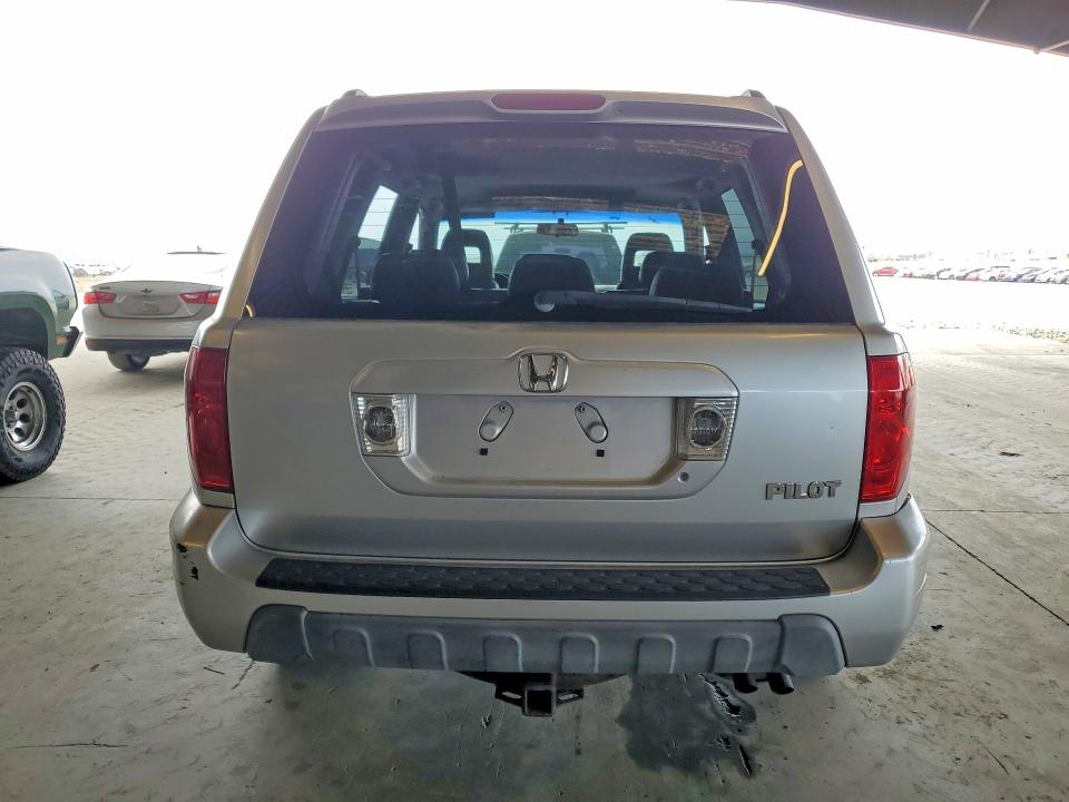 52006046 :رقم المزاد ، 2HKYF187X5H561017 vin ، 2005 Honda Pilot مزاد بيع
