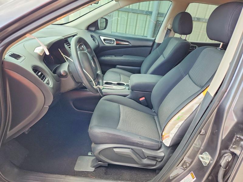 Продажа на аукционе авто 2017 Nissan Pathfinder, vin: 5N1DR2MN1HC909010, номер лота: 52405256