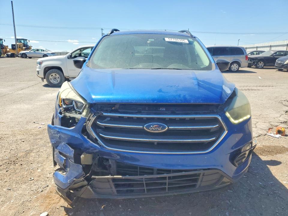 Продаж на аукціоні авто 2017 Ford Escape, vin: 1FMCU0GD4HUA80915, номер лоту: 52706306