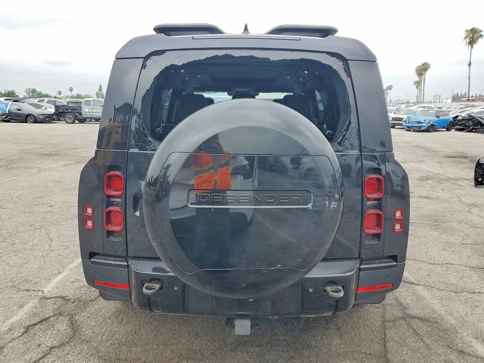 Продажа на аукционе авто 2023 Land Rover Defender, vin: SALEPFEU5P2217180, номер лота: 53966886