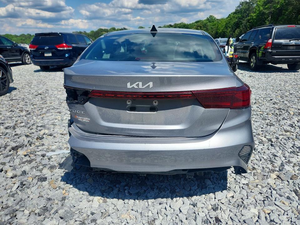 52222776 :رقم المزاد ، 3KPF24AD1RE749553 vin ، 2024 Kia Forte مزاد بيع