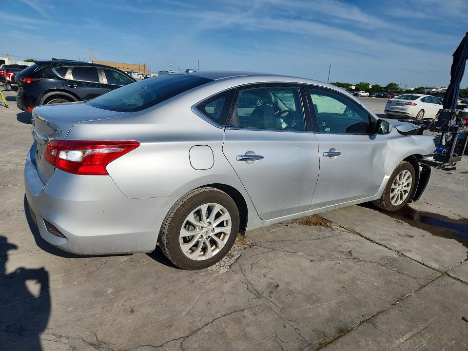 2019 Nissan Sentra მანქანა იყიდება აუქციონზე, vin: 3N1AB7AP0KY296698, აუქციონის ნომერი: 52337996