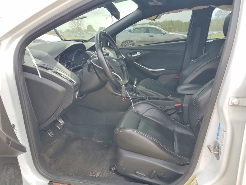 2018 Ford Focus მანქანა იყიდება აუქციონზე, vin: 1FADP3L99JL310307, აუქციონის ნომერი: 52429106