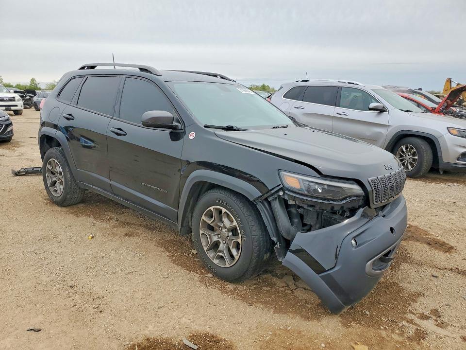 51966546 :رقم المزاد ، 1C4PJMBX6LD581790 vin ، 2020 Jeep Cherokee مزاد بيع