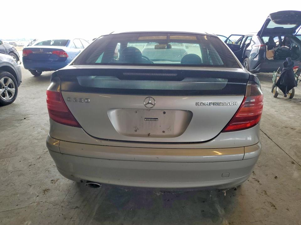 Продажа на аукционе авто 2002 Mercedes-benz C, vin: WDBRN47J12A214683, номер лота: 52560896