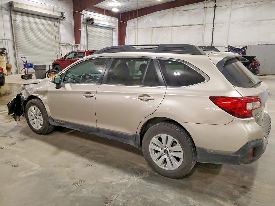 2018 Subaru Outback მანქანა იყიდება აუქციონზე, vin: 4S4BSACC6J3321874, აუქციონის ნომერი: 53454146