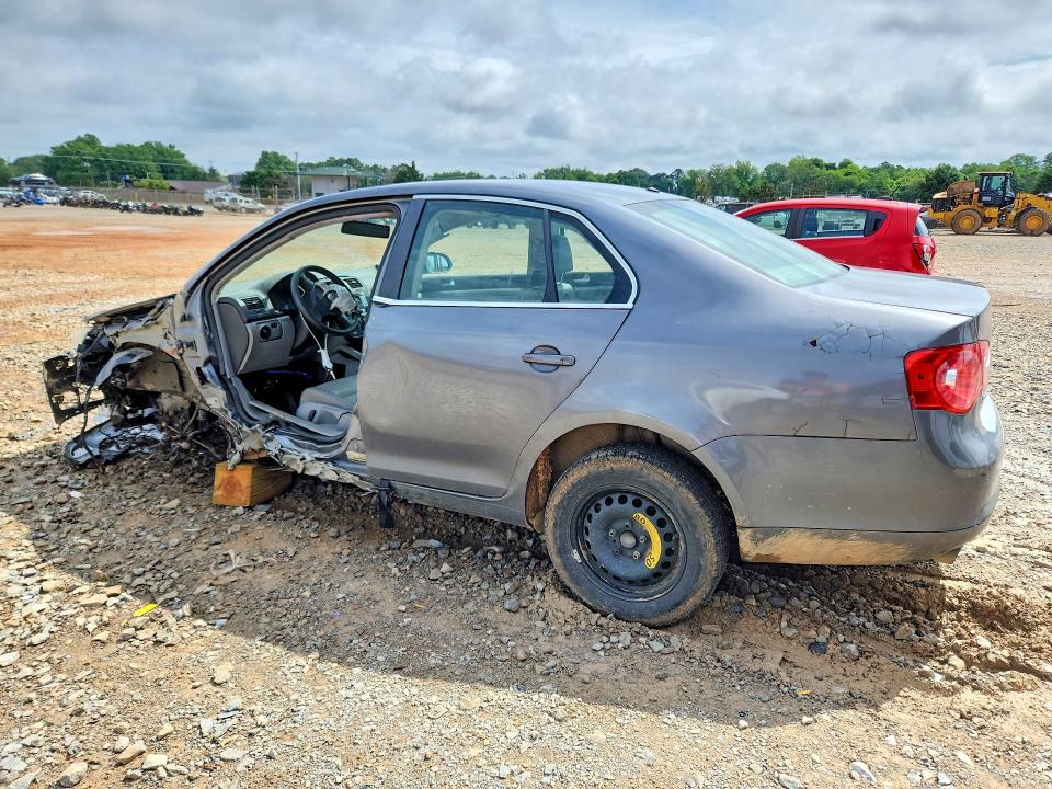 52493836 :رقم المزاد ، 3VWEF71K67M170400 vin ، 2007 Volkswagen Jetta مزاد بيع