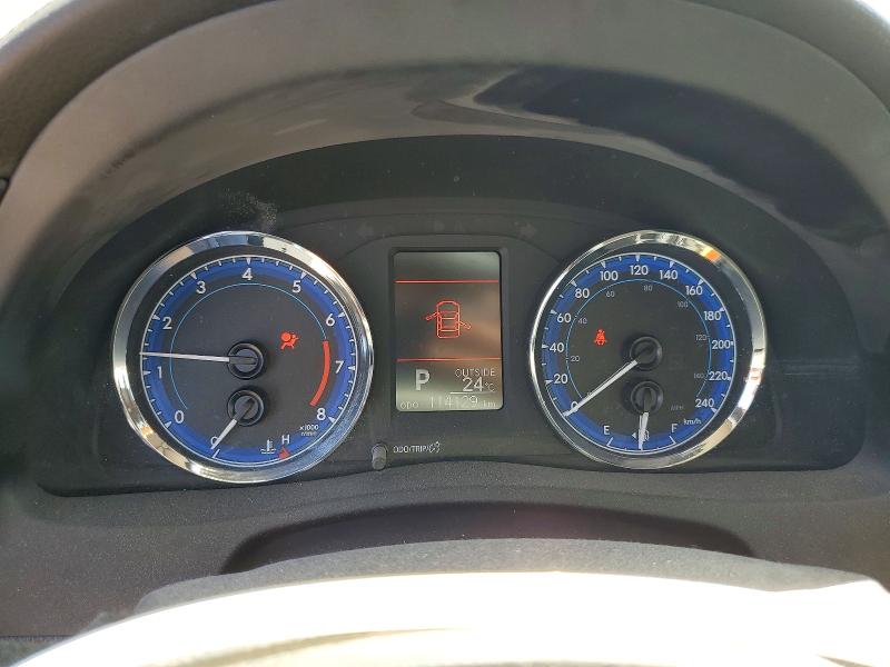 Продажа на аукционе авто 2017 Toyota Corolla, vin: 2T1BURHE8HC815792, номер лота: 53249636