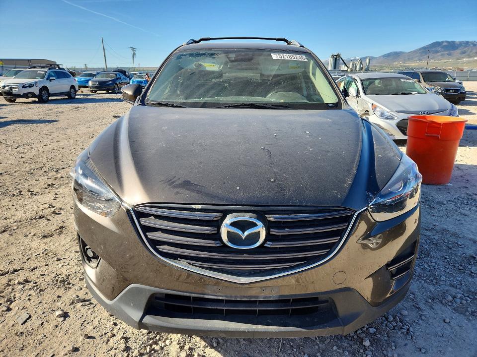 52185246 :رقم المزاد ، JM3KE2DY3G0639917 vin ، 2016 Mazda Cx-5 مزاد بيع