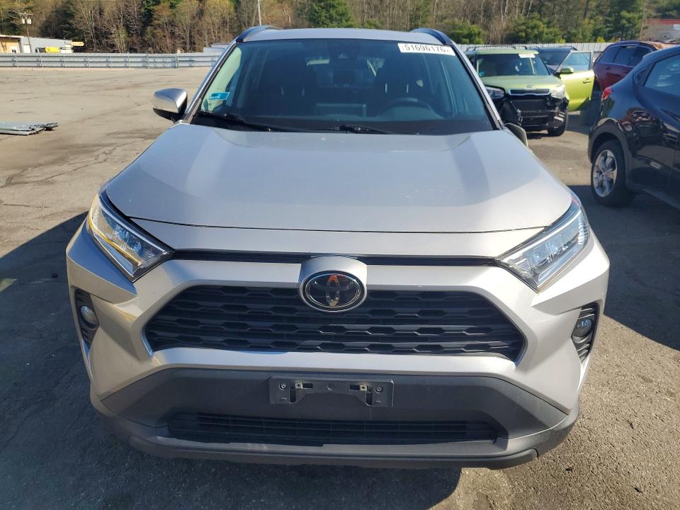51696176 :رقم المزاد ، 2T3P1RFV4MW169071 vin ، 2021 Toyota Rav4 مزاد بيع