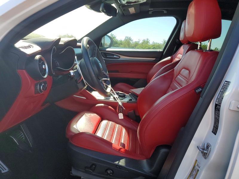 Продажа на аукционе авто 2019 Alfa Romeo Stelvio, vin: ZASPAKBN2K7C49398, номер лота: 53392086