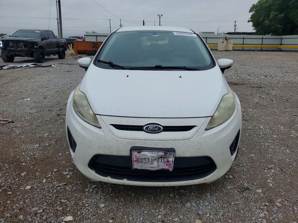 53909546 :رقم المزاد ، 3FADP4EJ3DM153454 vin ، 2013 Ford Fiesta مزاد بيع