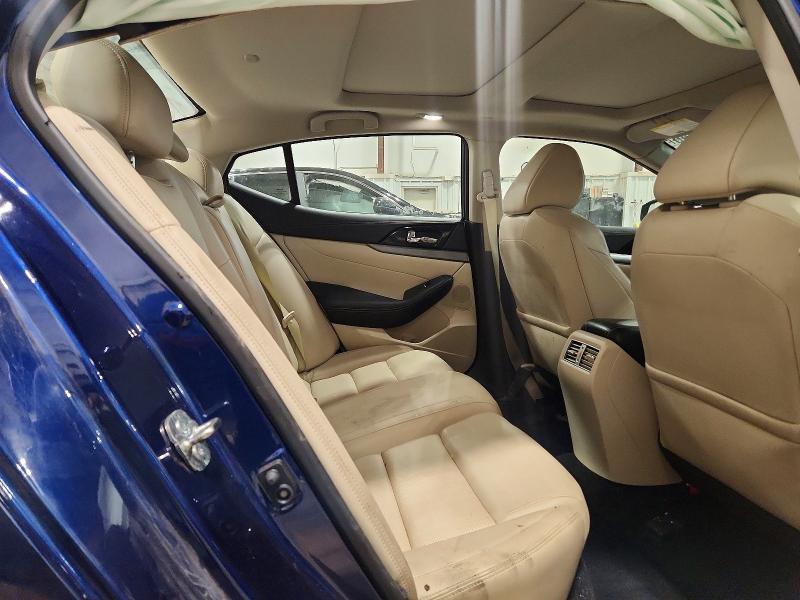 Продаж на аукціоні авто 2017 Nissan Maxima, vin: 1N4AA6AP9HC454148, номер лоту: 54130046