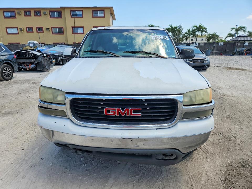 52325396 :رقم المزاد ، 1GKEC13Z12R255451 vin ، 2002 Gmc Yukon مزاد بيع