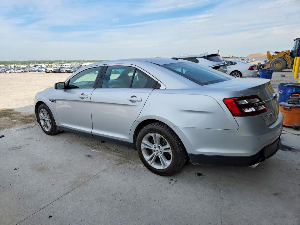 54400356 :رقم المزاد ، 1FAHP2E81JG114080 vin ، 2018 Ford Taurus مزاد بيع