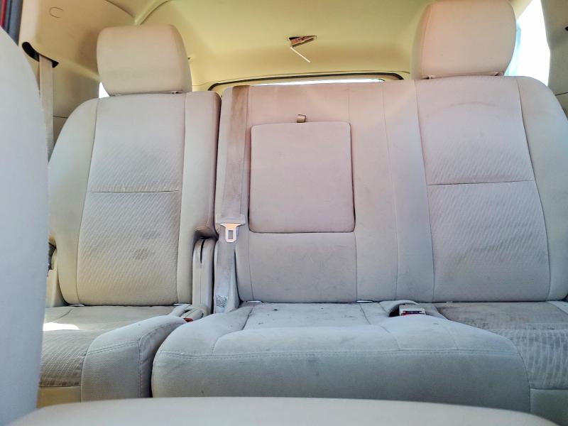 2014 Chevrolet Suburban მანქანა იყიდება აუქციონზე, vin: 1GNSKHE72ER180017, აუქციონის ნომერი: 53212066