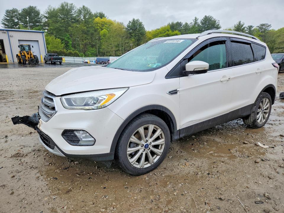 53720796 :رقم المزاد ، 1FMCU9J92HUE82960 vin ، 2017 Ford Escape مزاد بيع