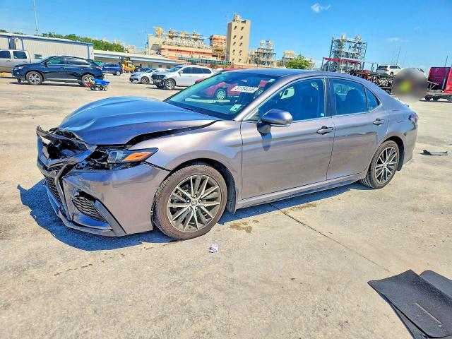 Auction sale of the 2023 Toyota Camry, vin: 4T1T11AKXPU763061, lot number: 51784206