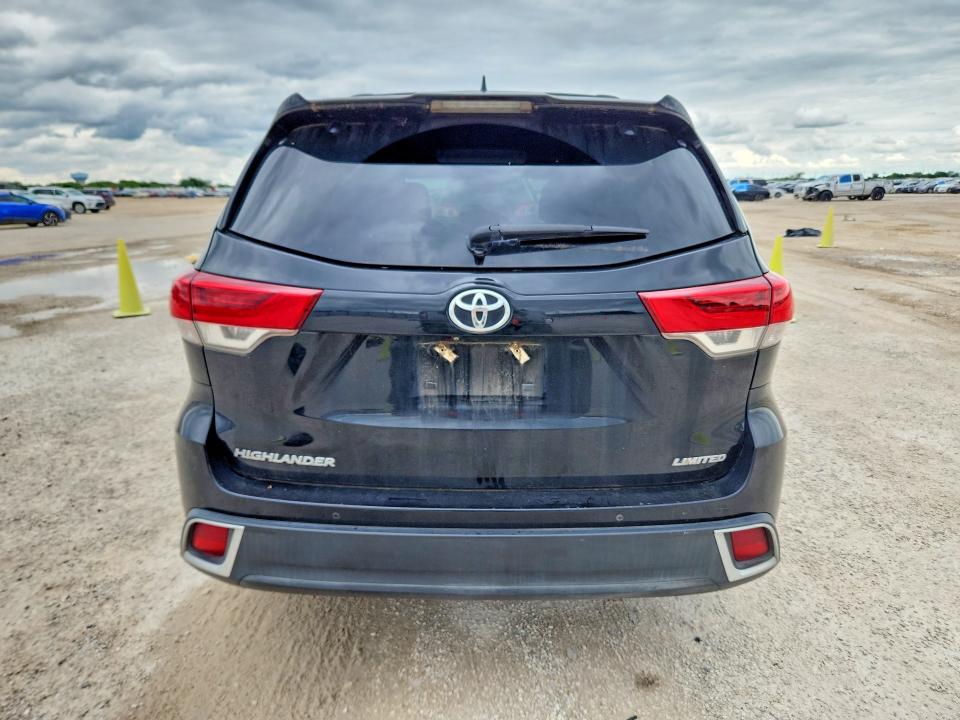 Продаж на аукціоні авто 2019 Toyota Highlander, vin: 5TDYZRFHXKS326690, номер лоту: 54020276
