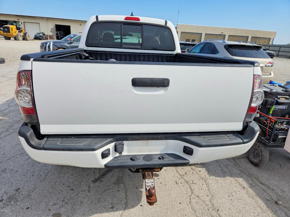 Продажа на аукционе авто 2015 Toyota Tacoma, vin: 3TMMU4FN5FM079025, номер лота: 52029846