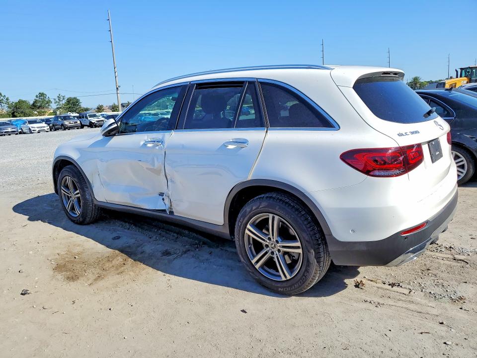 Продажа на аукционе авто 2022 Mercedes-benz Glc, vin: W1N0G8DB6NV336681, номер лота: 53827666