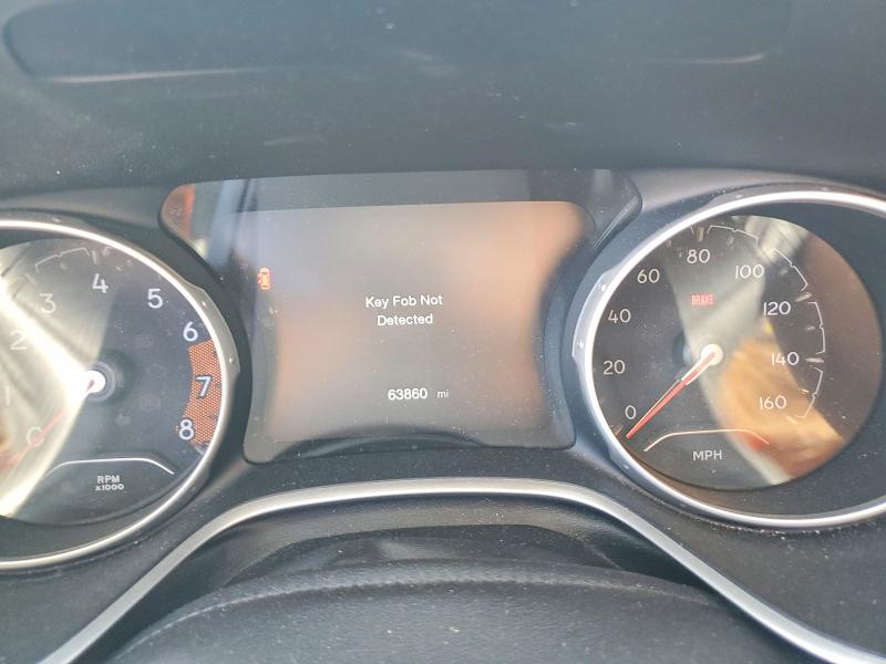 55420796 :رقم المزاد ، 3C4NJDAB1JT101045 vin ، 2018 Jeep Compass مزاد بيع